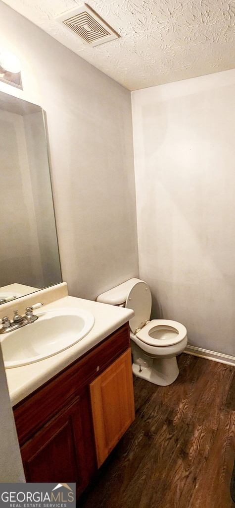 144 Blake Avenue - Photo 3