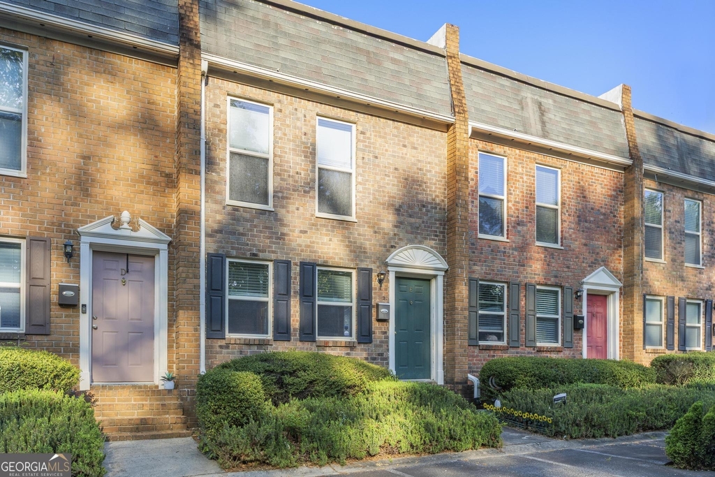 245 Winding River Drive - Photo 1