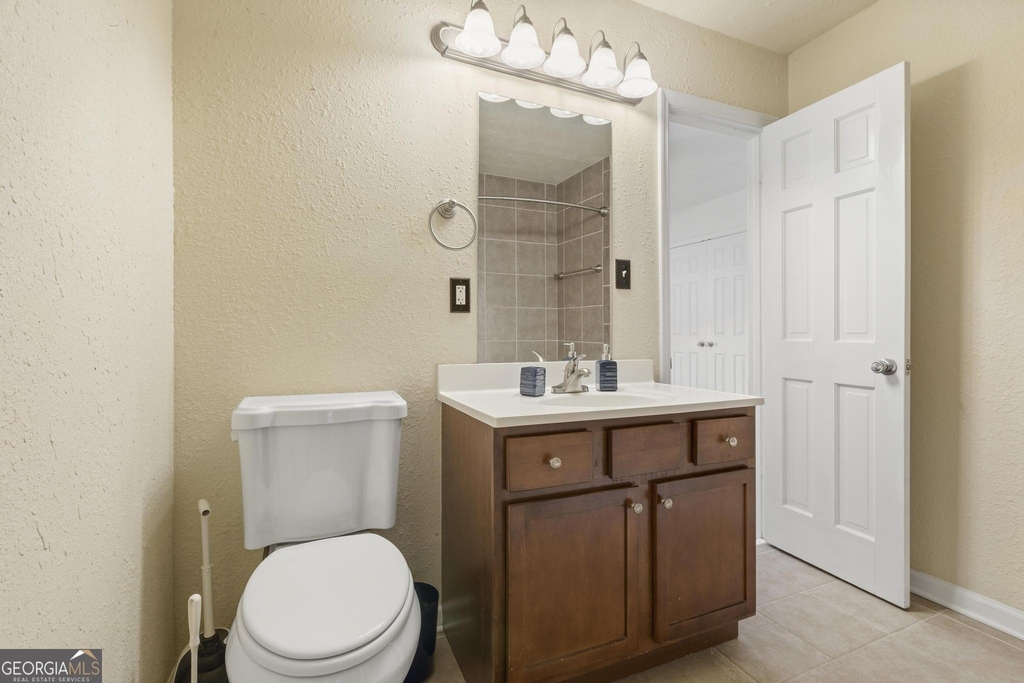 245 Winding River Drive - Photo 13