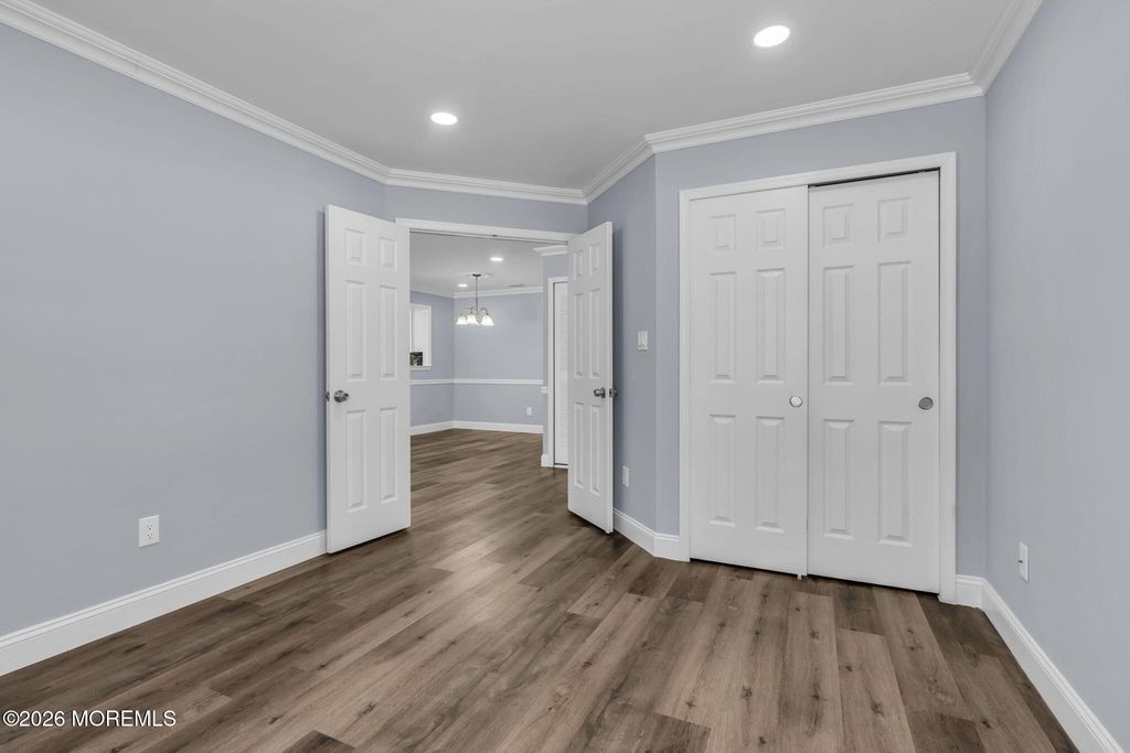 401 Hampton Court - Photo 18