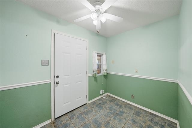 1129 W Hills Terrace - Photo 4