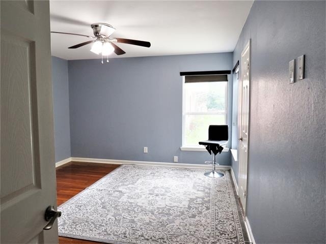 1026 Thomas Street - Photo 8