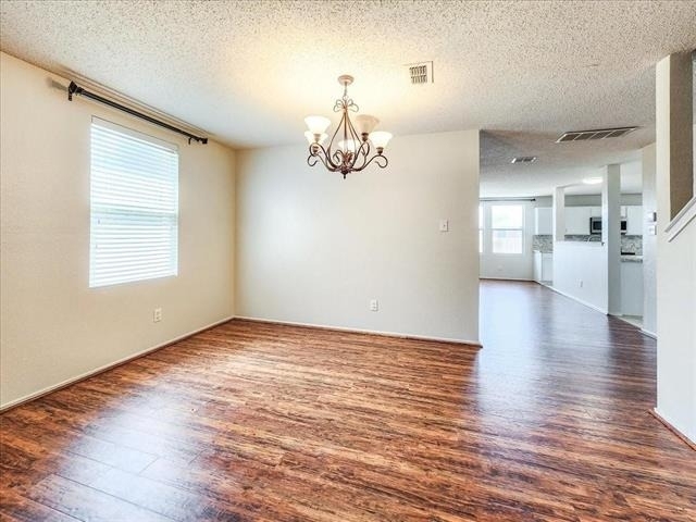 601 Jagera Way - Photo 11