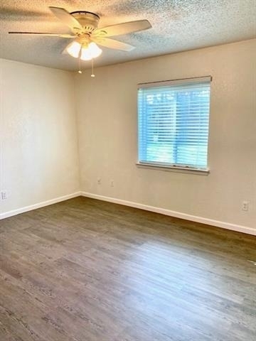 109 Wildwood Court - Photo 2