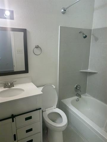 109 Wildwood Court - Photo 4