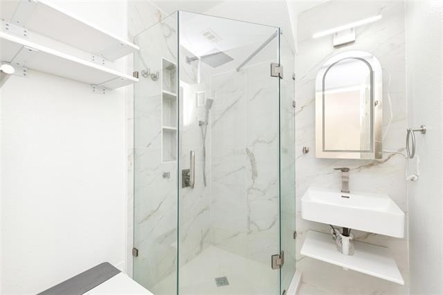 5909 Vineyard Lane - Photo 17