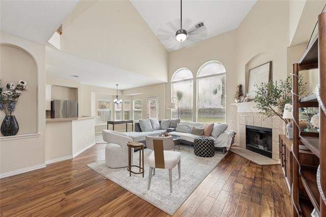 5909 Vineyard Lane - Photo 1