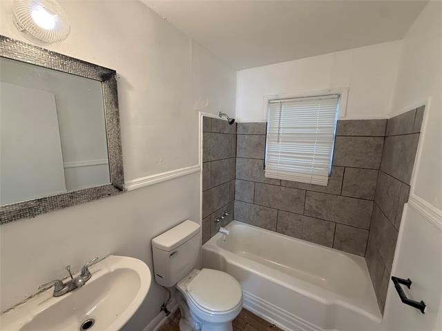 4914 Donnelly Avenue - Photo 6