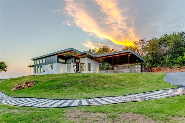 245 Lake House - Photo 4