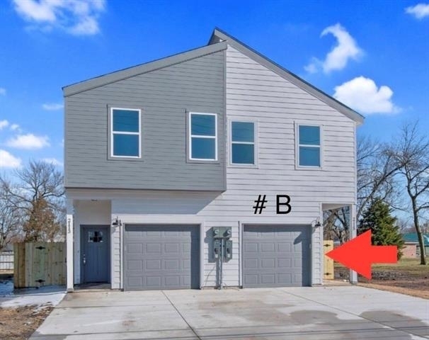 2113 Wright Street - Photo 0