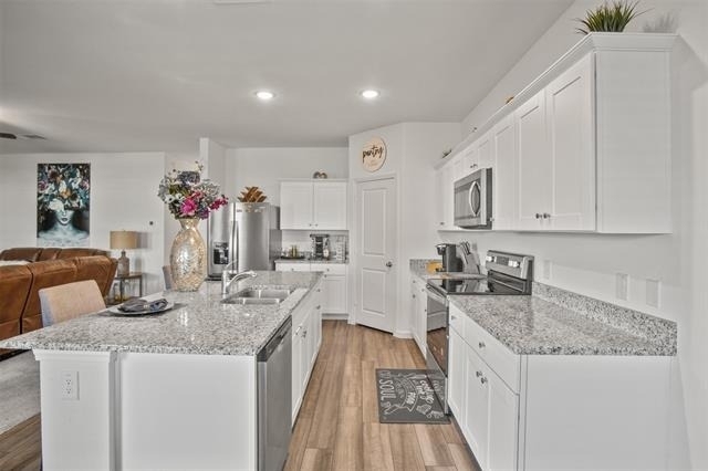 10357 Rosegreen Lane - Photo 4
