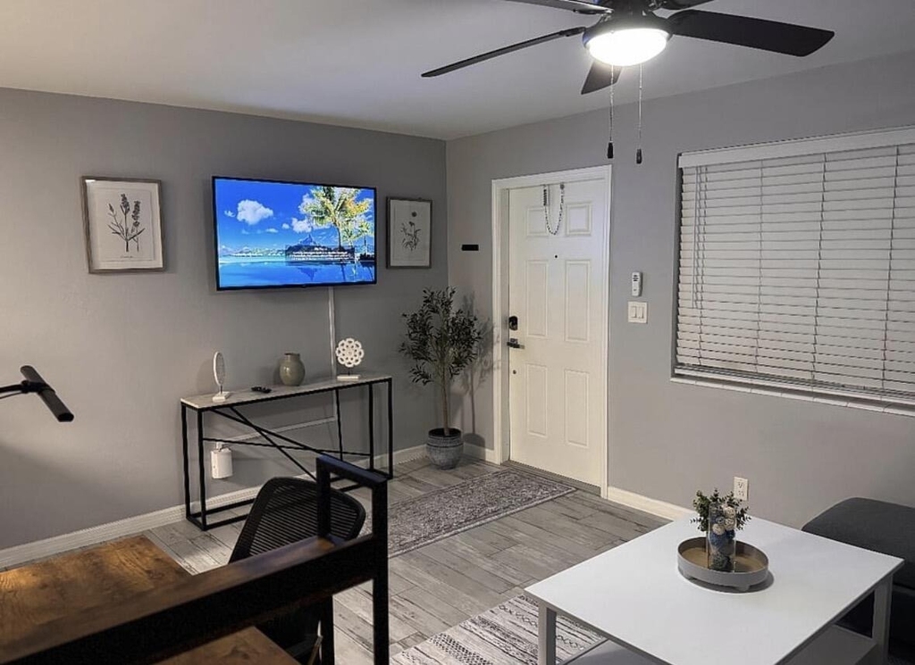 136 Akron Street - Photo 6