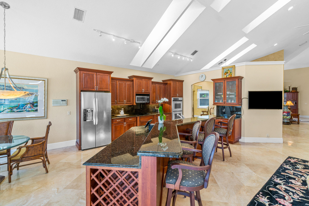 16850 Colchester Court - Photo 13
