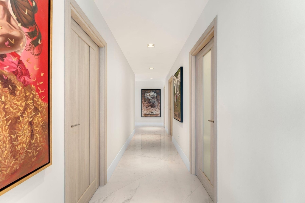 17301 Biscayne Boulevard - Photo 18