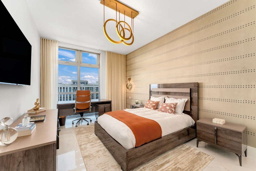 17301 Biscayne Boulevard - Photo 33
