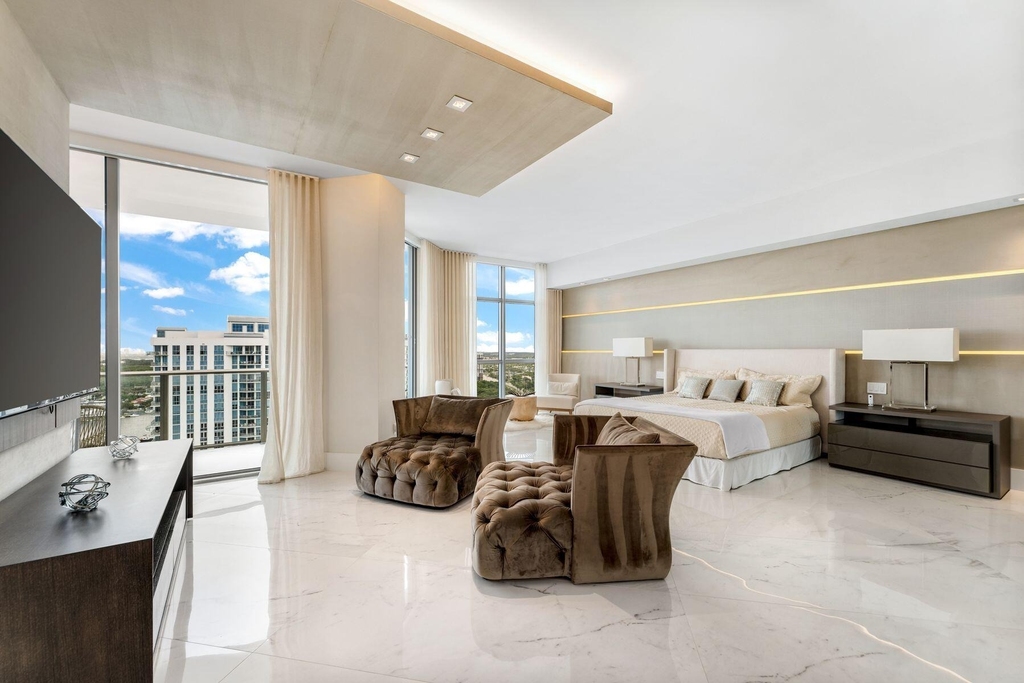17301 Biscayne Boulevard - Photo 20