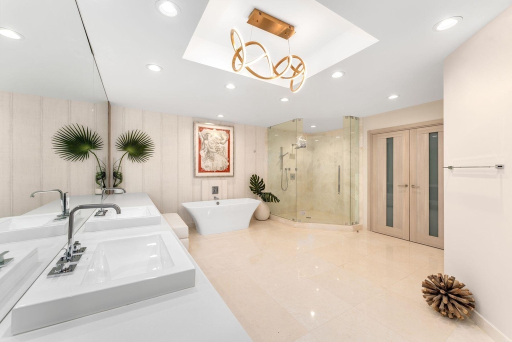 17301 Biscayne Boulevard - Photo 25