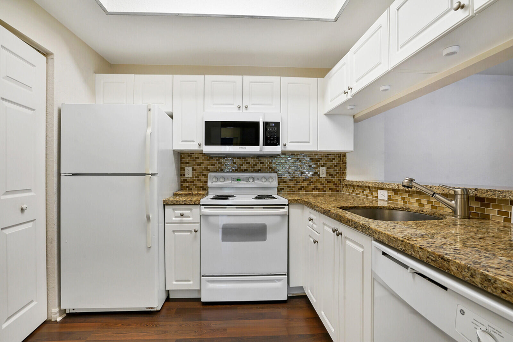2812 Grande Parkway - Photo 9