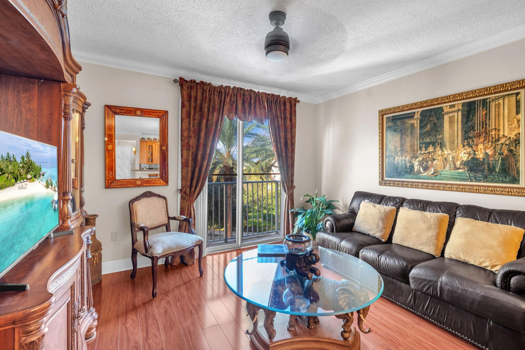 630 S Sapodilla Avenue - Photo 7