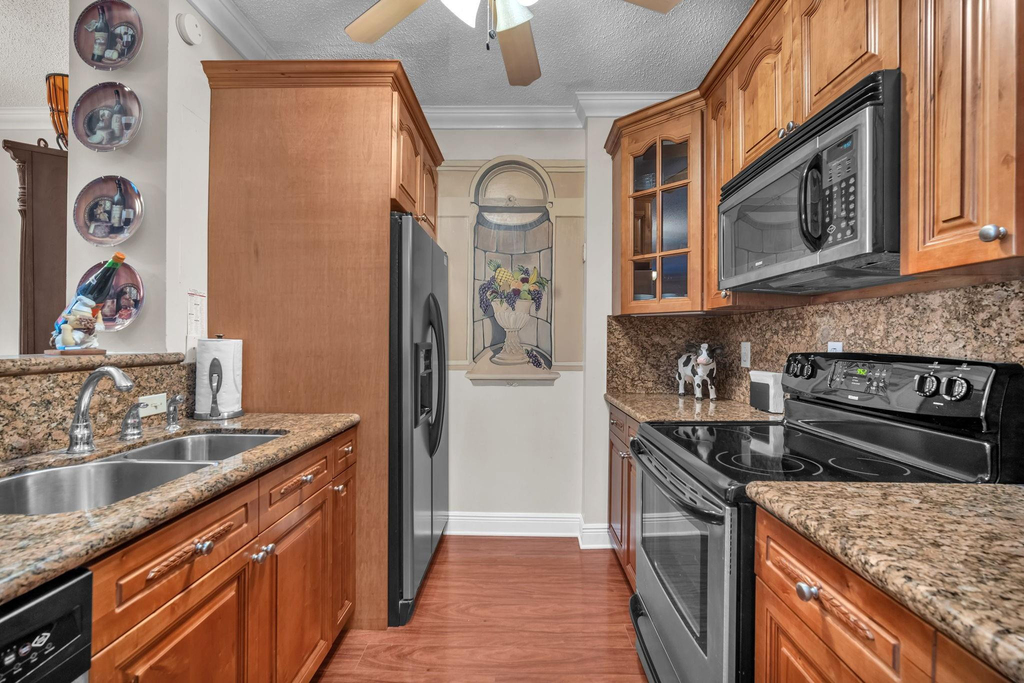 630 S Sapodilla Avenue - Photo 10