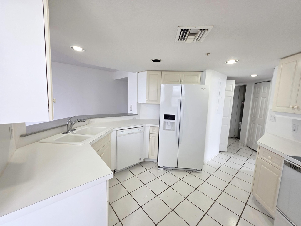 5051 N Highway A1a - Photo 11