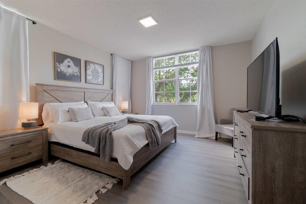 11790 Saint Andrews Place - Photo 11