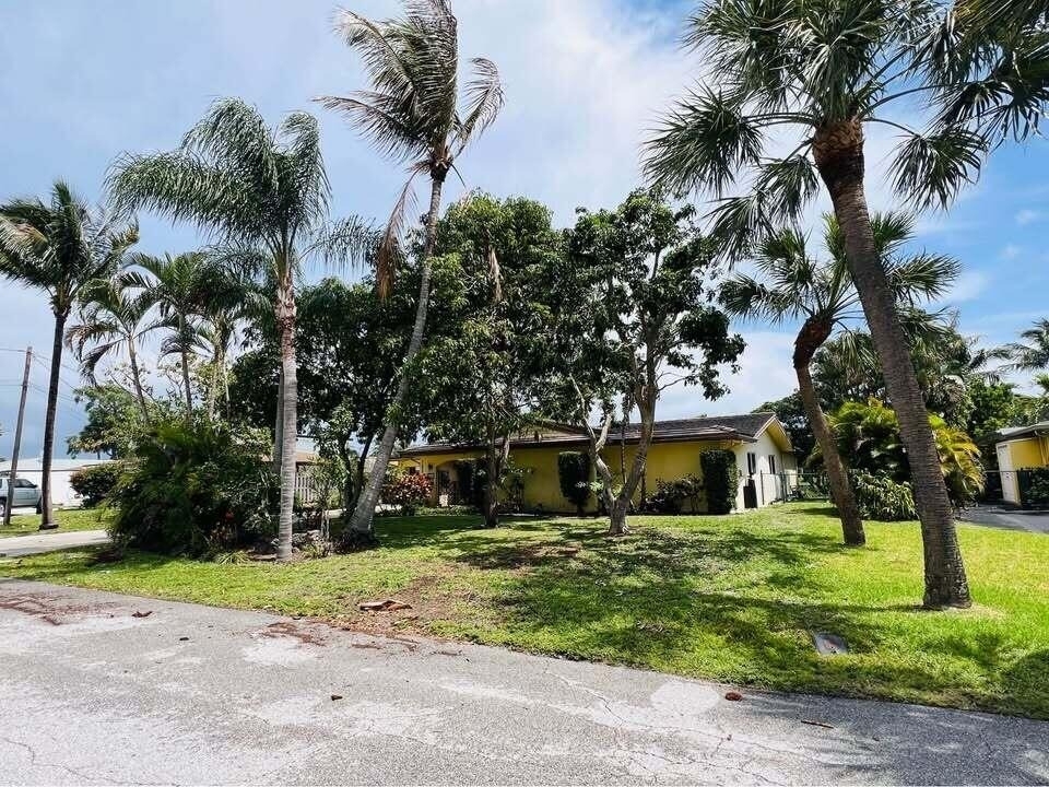 7834 Edgewater Drive - Photo 47