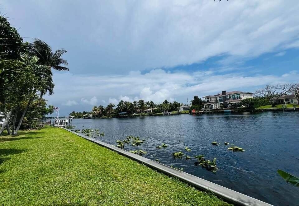 7834 Edgewater Drive - Photo 41