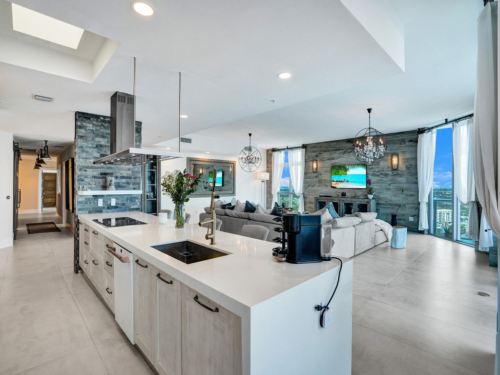 17301 Biscayne Boulevard - Photo 16