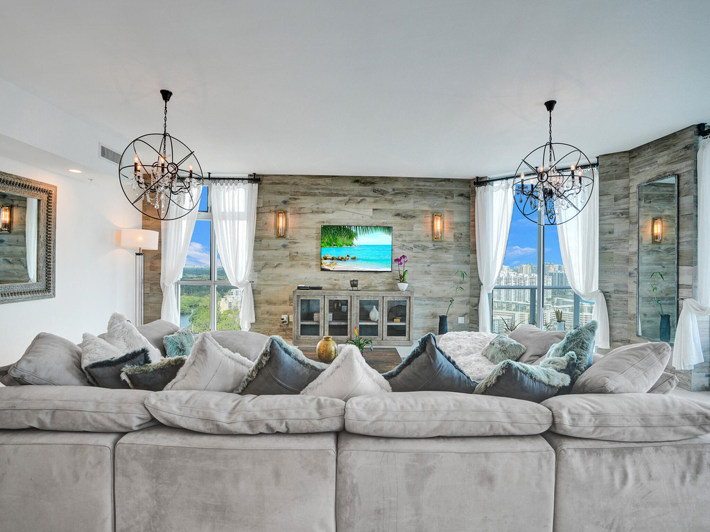 17301 Biscayne Boulevard - Photo 10