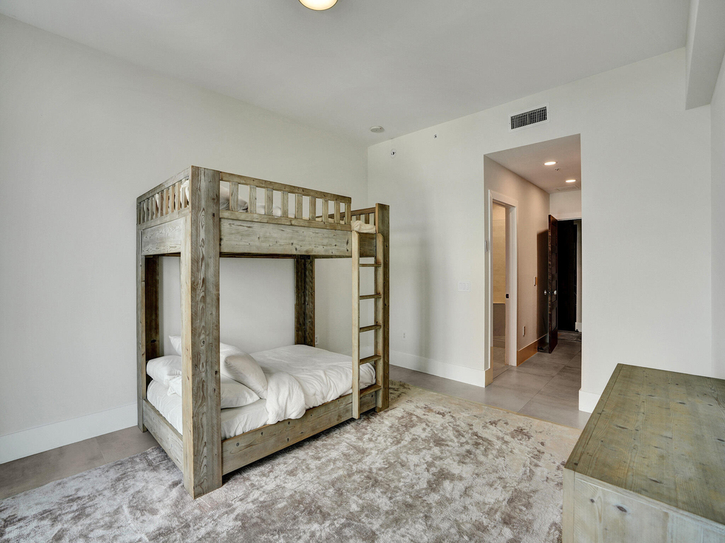 17301 Biscayne Boulevard - Photo 34
