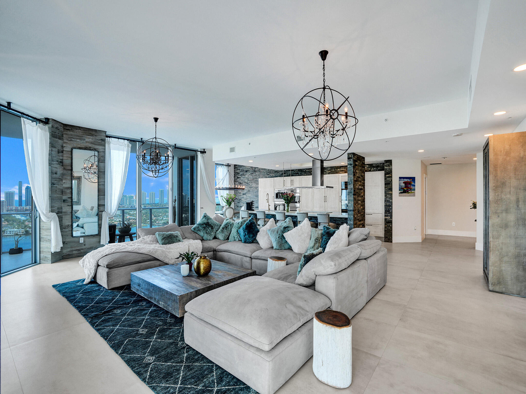 17301 Biscayne Boulevard - Photo 12