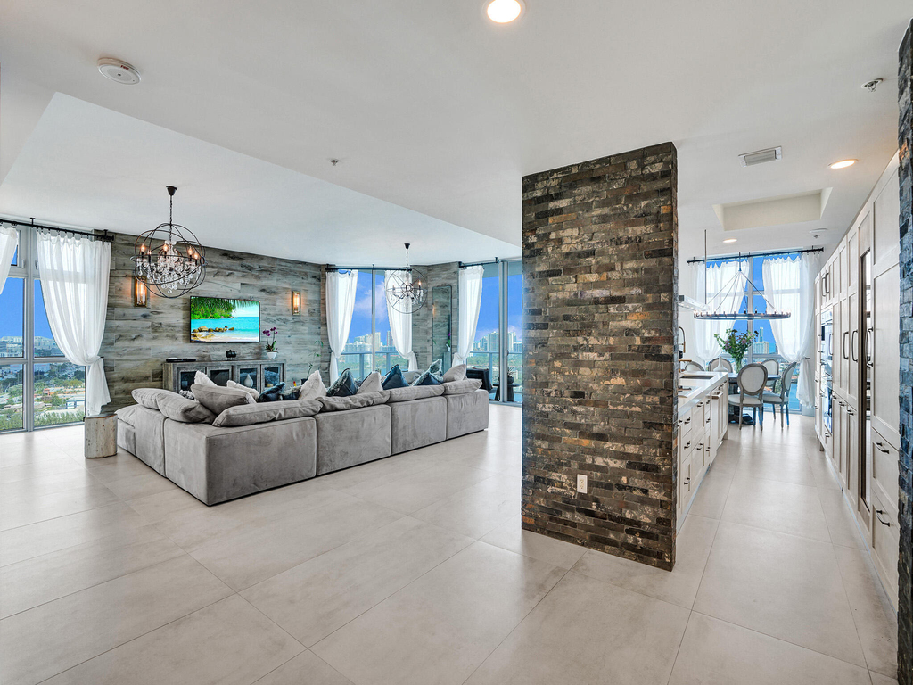 17301 Biscayne Boulevard - Photo 6