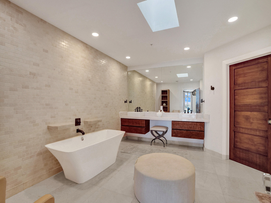 17301 Biscayne Boulevard - Photo 44