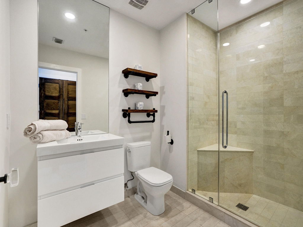 17301 Biscayne Boulevard - Photo 36