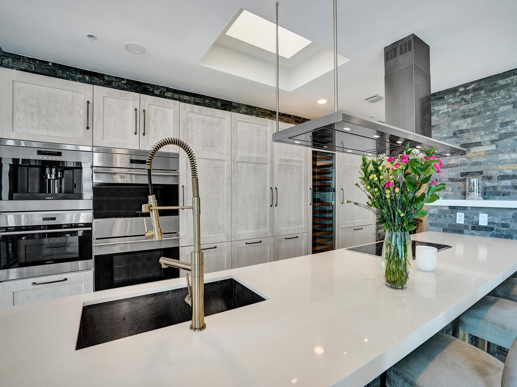 17301 Biscayne Boulevard - Photo 17