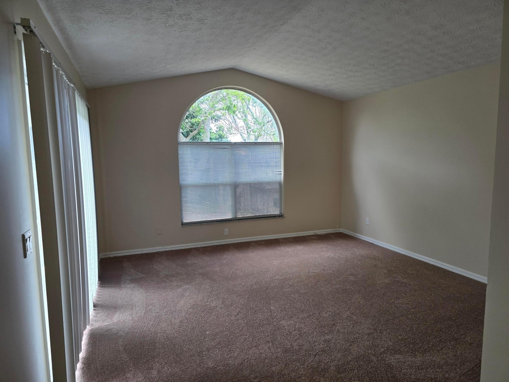 2601 Se Creston Lane - Photo 4