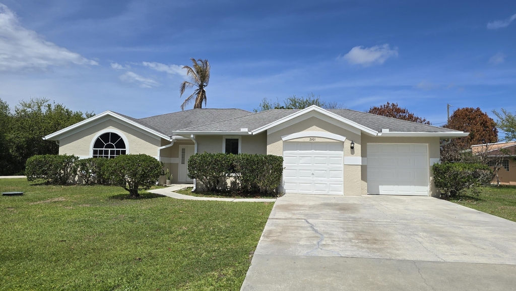 2601 Se Creston Lane - Photo 0