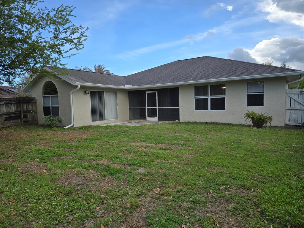 2601 Se Creston Lane - Photo 18