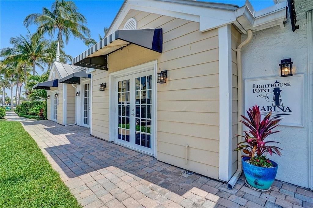 2748 Ne 28th Avenue - Photo 34