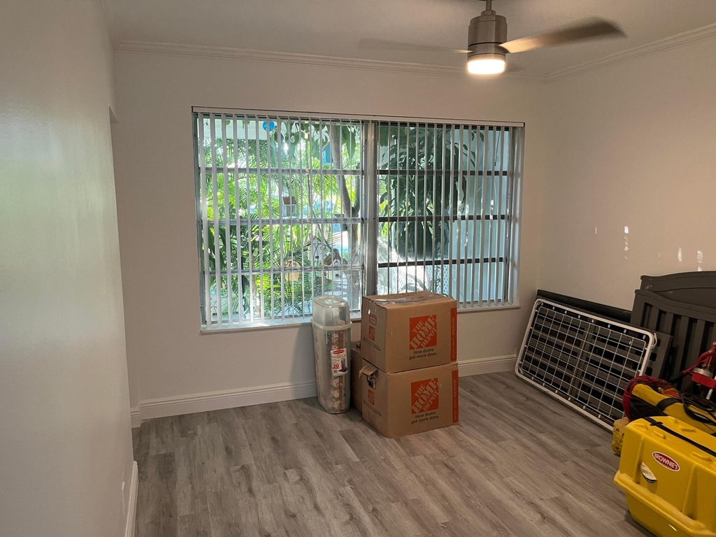 2748 Ne 28th Avenue - Photo 18