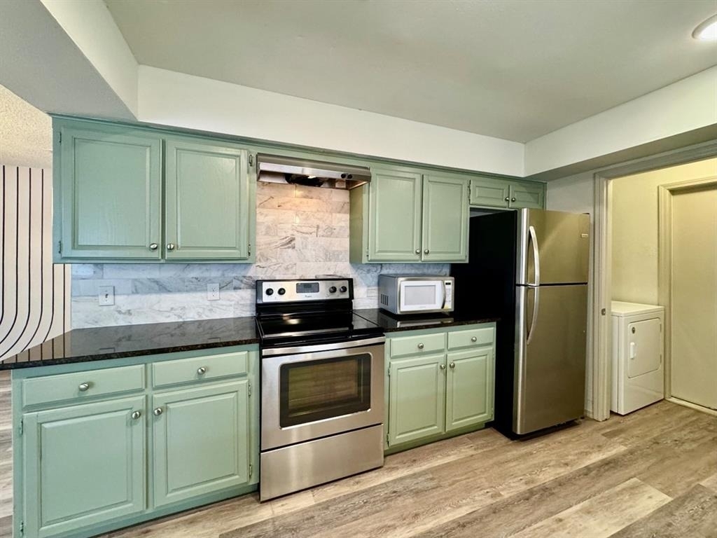 605 Nw 138th Street - Photo 8