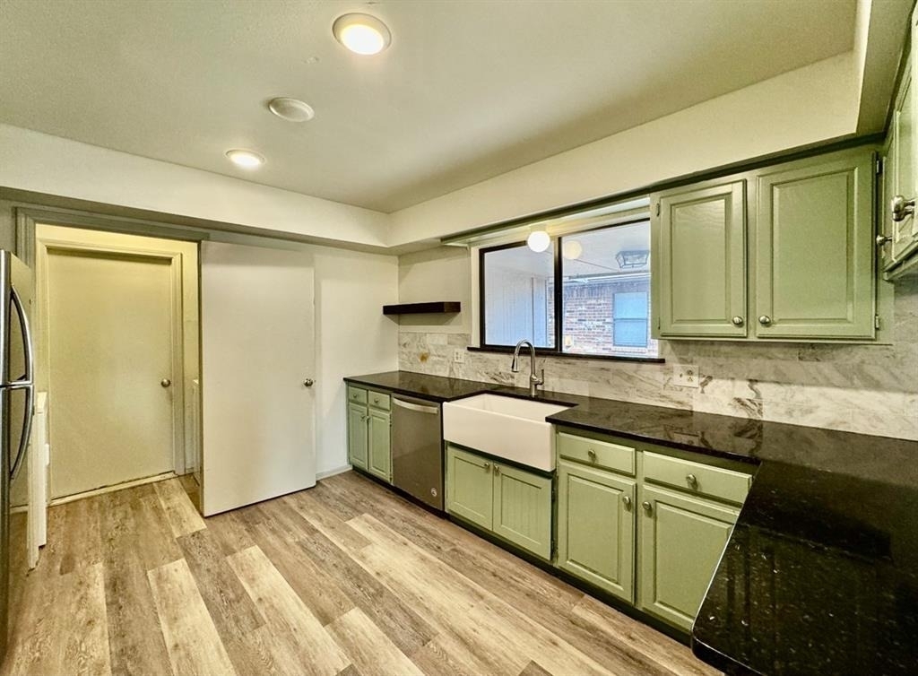 605 Nw 138th Street - Photo 7