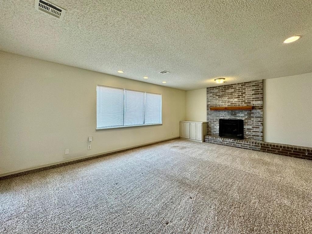 605 Nw 138th Street - Photo 4
