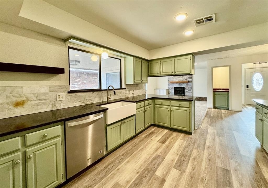 605 Nw 138th Street - Photo 10