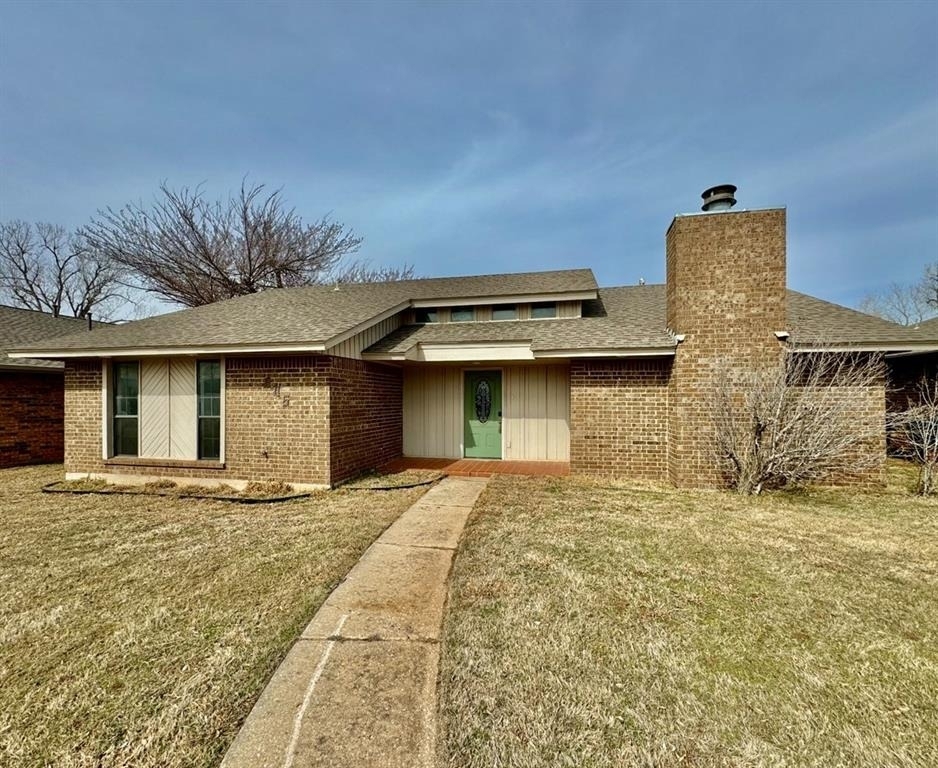 605 Nw 138th Street - Photo 1