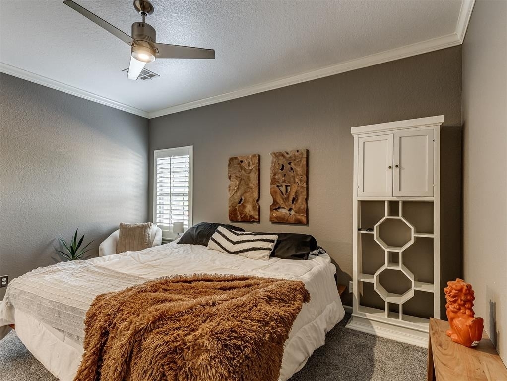 6162 N Brookline Avenue - Photo 17