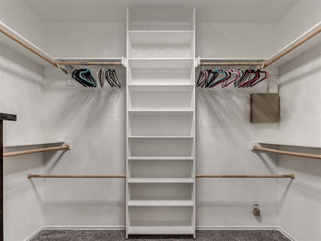 6162 N Brookline Avenue - Photo 21