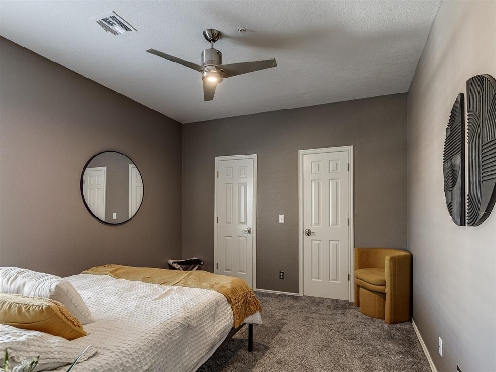 6162 N Brookline Avenue - Photo 25