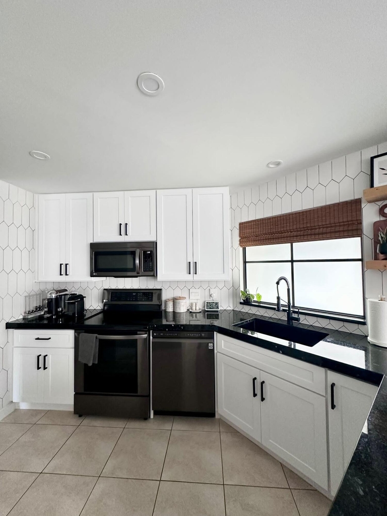 132 Weybridge Circle - Photo 6